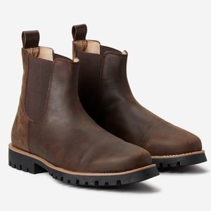 Line of trade Chelsea boots